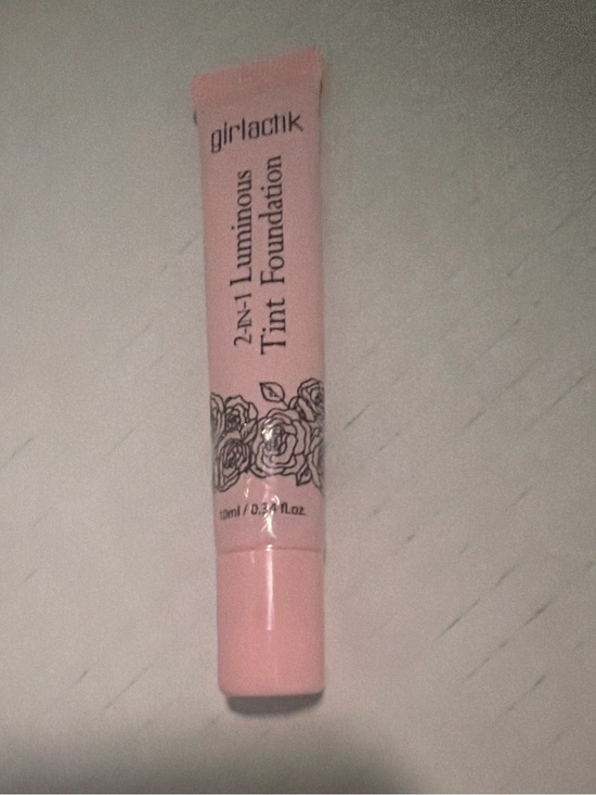 Girlactik Other - girlactik 2-in-1 Luminous Tint Foundation - Pink